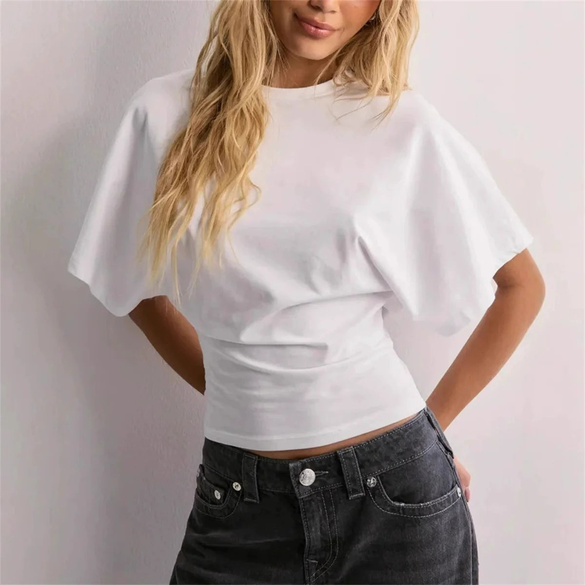 Women’s Slim Crop Top – Long Sleeve Casual Tee