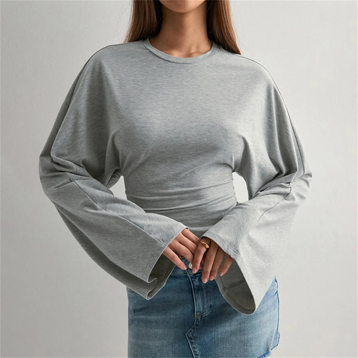 Women’s Slim Crop Top – Long Sleeve Casual Tee
